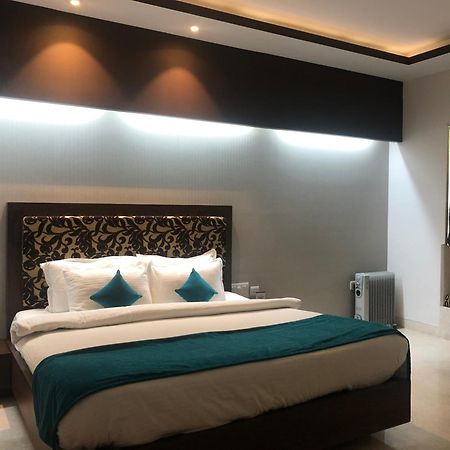 Golden Huts Resorts Rewāri Kültér fotó